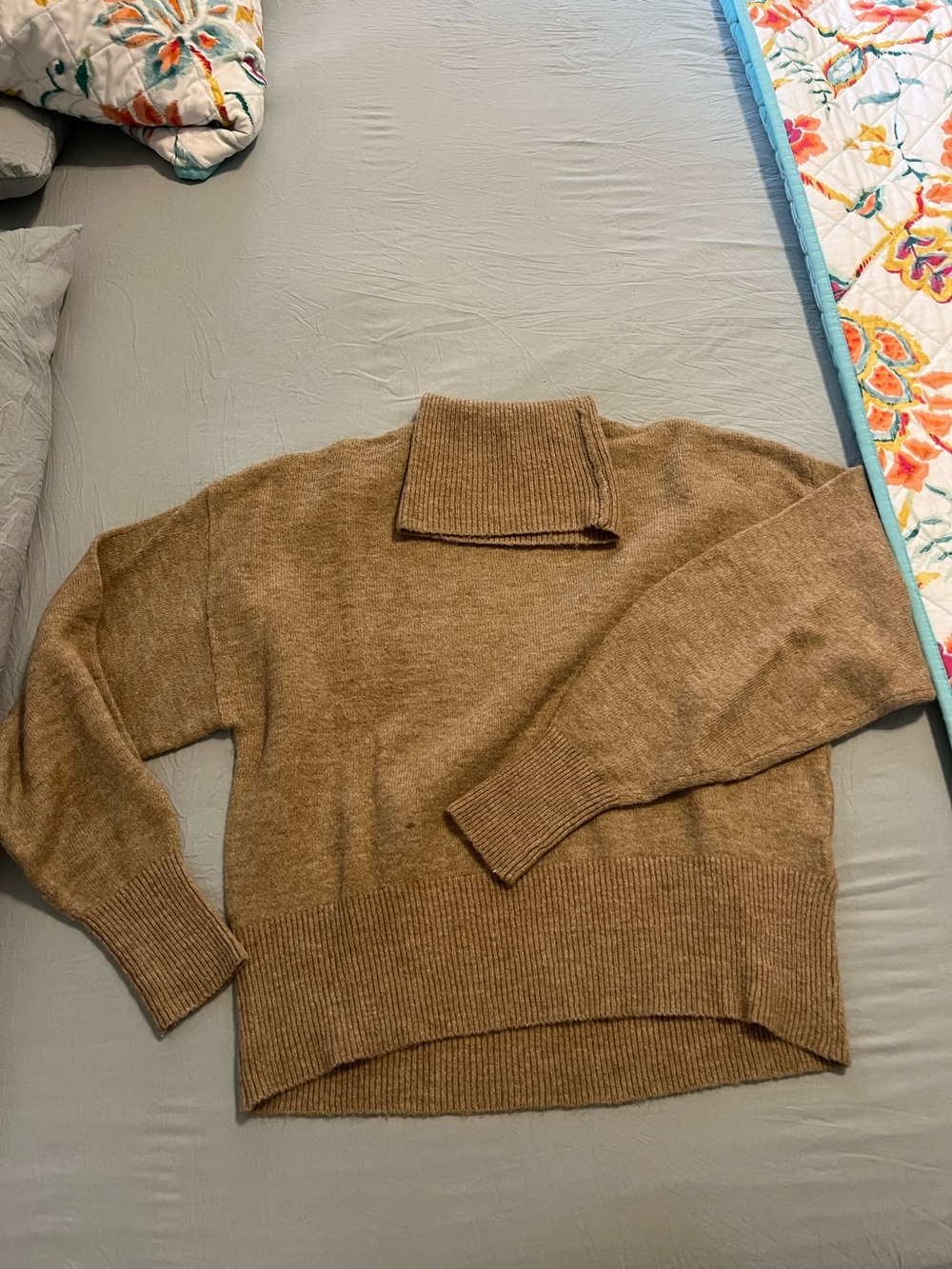 H&M Women's Camel Brown Turtleneck Sweater